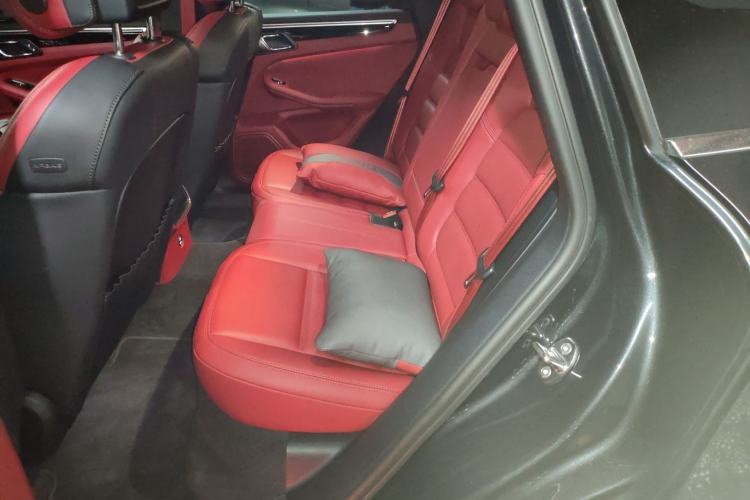 Used Porsche Macan 2023 Macan S 2.9T
