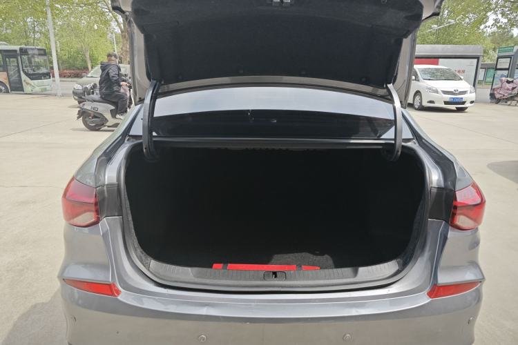 Used Chevrolet Monza 2022 320 Automatic Enjoyment Sunroof Version