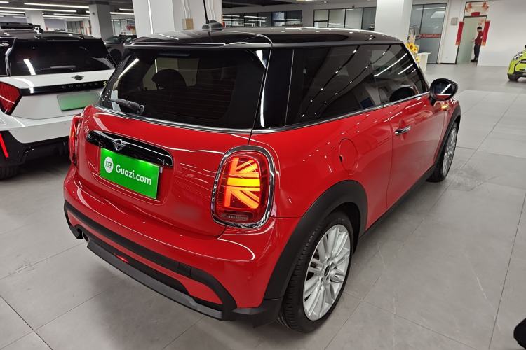 Used MINI MINI 2022 1.5T COOPER Classic Edition
