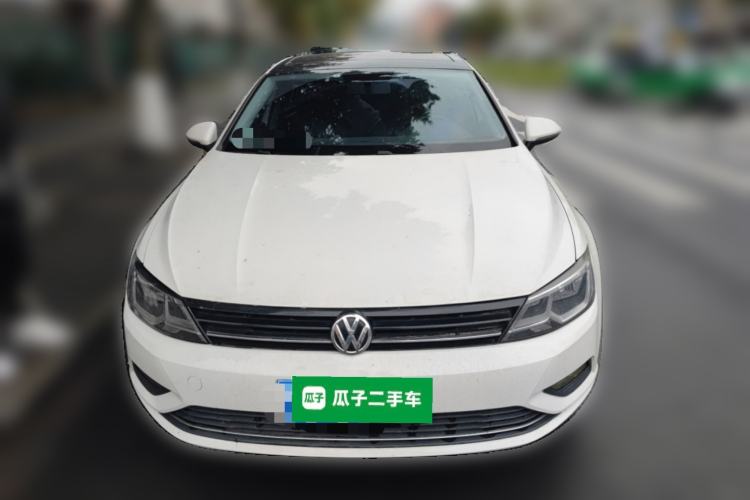 Used Volkswagen Lamando 2017 280TSI Manual Comfort Edition Front