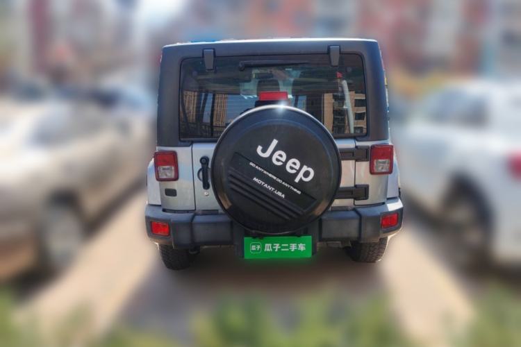 Used Jeep Wrangler 2015 3.0L Sahara Four-Door Comfort Edition