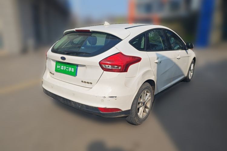 Used Ford Focus 2015 Hatchback 1.6L Automatic Fashion Edition
