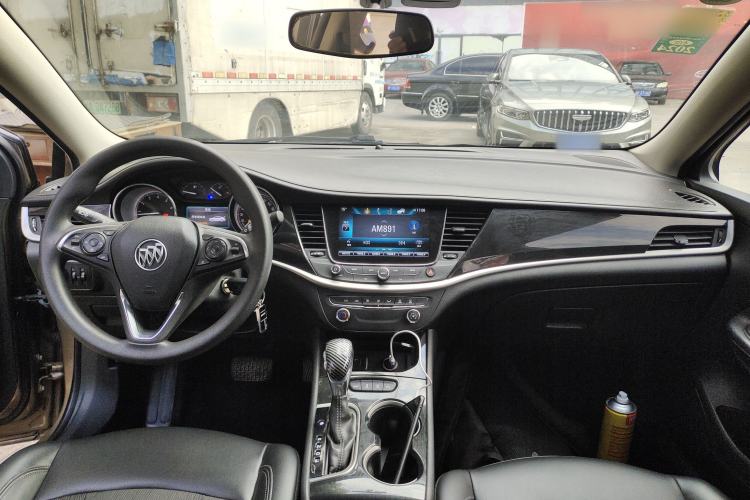 Used Buick Verano 2017 Sedan 20T Dual-Clutch Leading Model Center Console