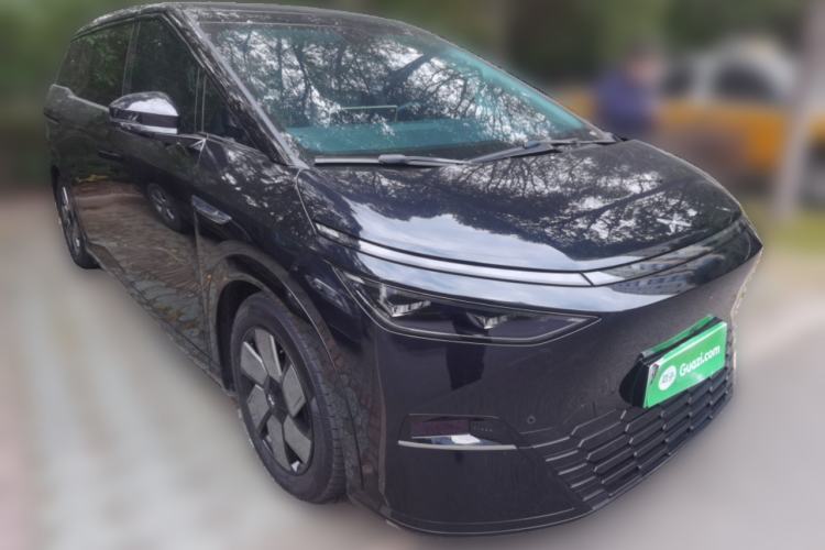 Used XPeng X9 2024 702 Ultra-Long Range Max