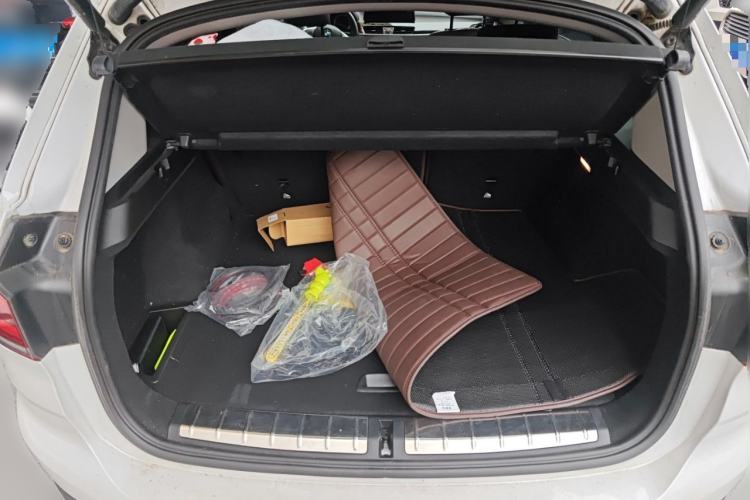 Used BMW X1 2020 sDrive25Li Leading Model
