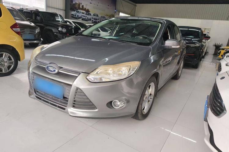 Used Ford Focus 2012 Sedan 1.6L Automatic Fashion Edition