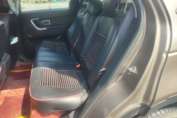 Used Land Rover Discovery Sport 2016 2.0T SE Left Rear Seat