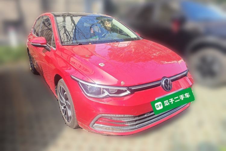 Used Volkswagen Golf 2021 280TSI DSG Pro Front Right 45 Deg