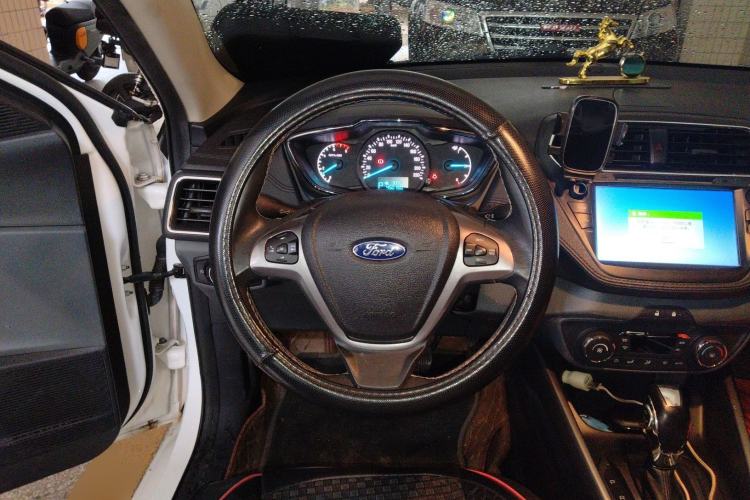 Used Ford Escort 2017 Happiness Edition 1.5L Automatic Fashion Version