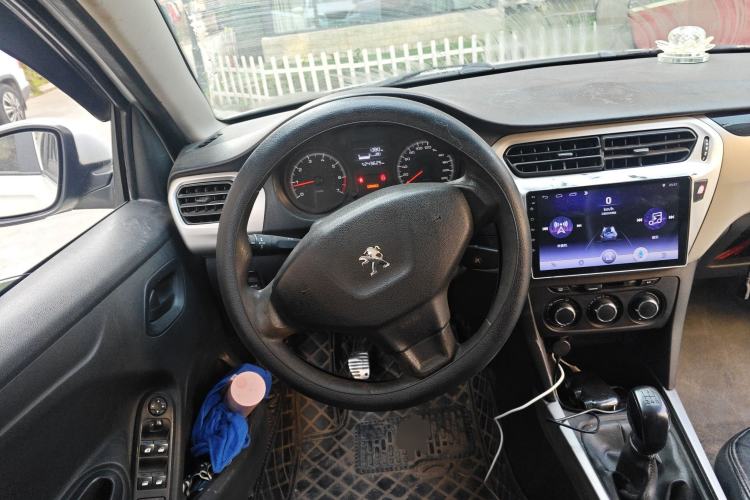 Used Peugeot 301 2018 1.6L Manual Comfort Edition Steering Wheel