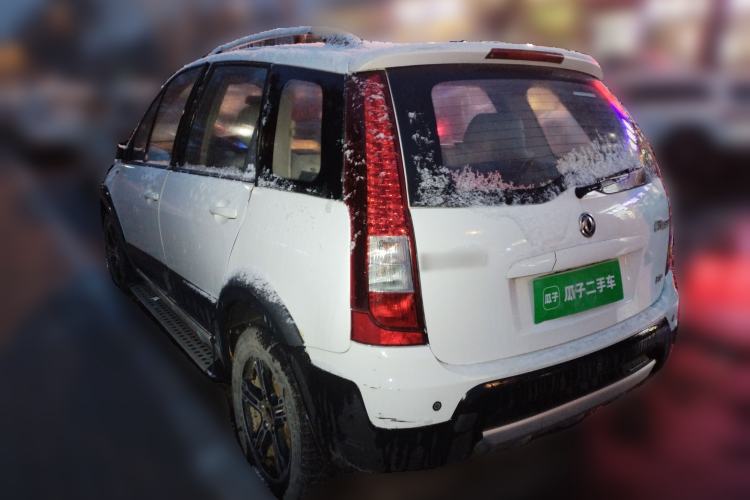 Used FORTHING Joyear SUV 2012 1.6L Luxury Model
