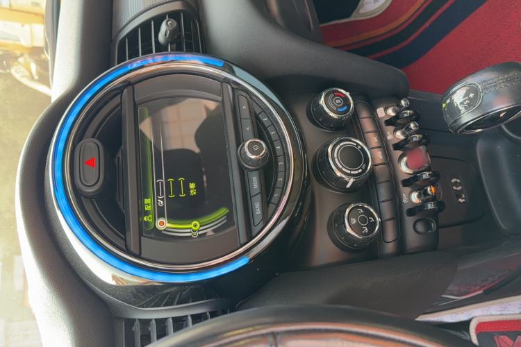 Used MINI MINI 2016 1.5T COOPER Five-Door Edition
