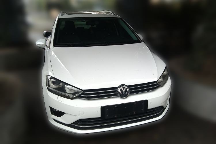 Used Volkswagen Golf 2015 1.4TSI Sportsvan Front