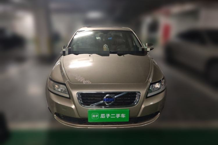 Used Volvo S40 2010 2.0L Automatic ZhiShang Edition Front