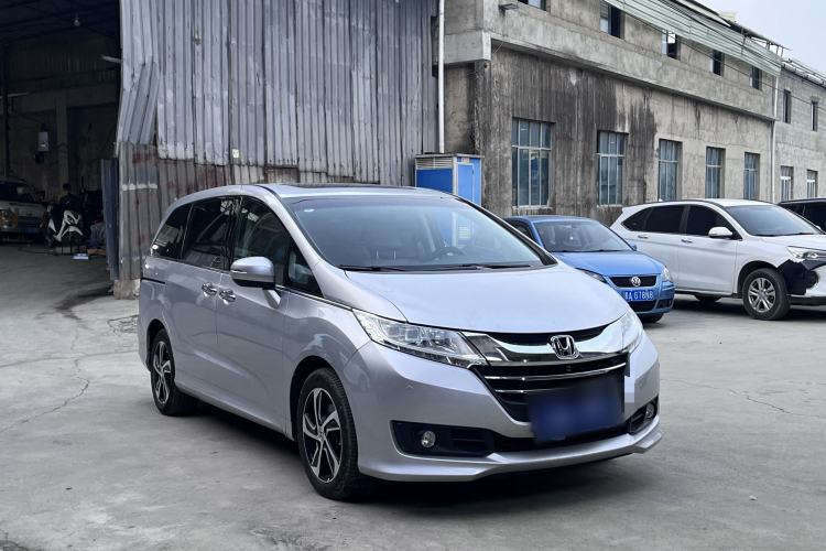 Used Honda Odyssey 2015 2.4L Supreme Edition Exterior 7