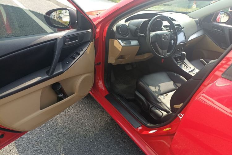 Used Mazda 3 2011 Sedan 1.6L Automatic Elite Model
