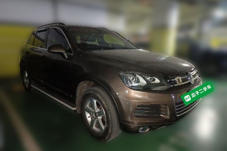 Used Volkswagen Touareg 2015 3.0 TDI Diesel Comfort Model Exterior 2