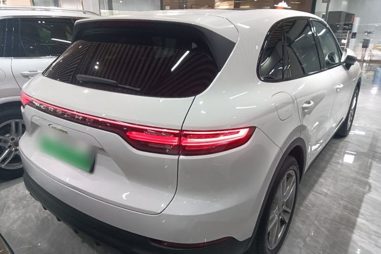 Used Porsche Cayenne E-Hybrid 2021 Cayenne E-Hybrid 2.0T Rear Right 45 Deg