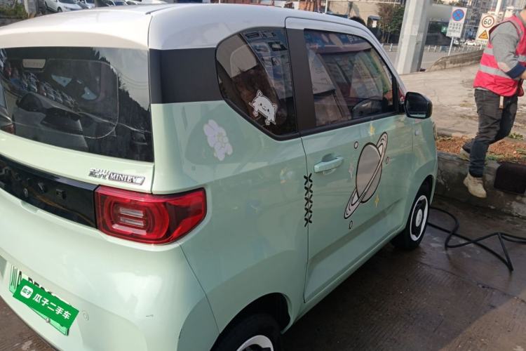 Used Wuling Hongguang MINIEV 2021 Macaron Premium Model – Lithium-NMC
