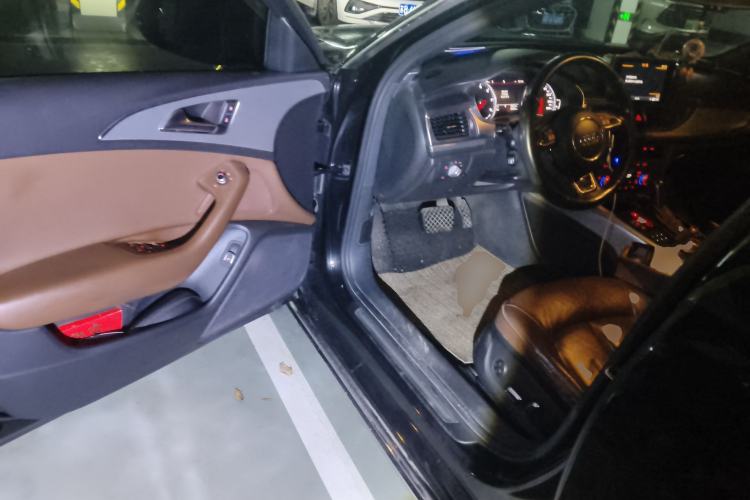 Used Audi A6L 2018 30th Anniversary Edition 35 TFSI Fashion Model
