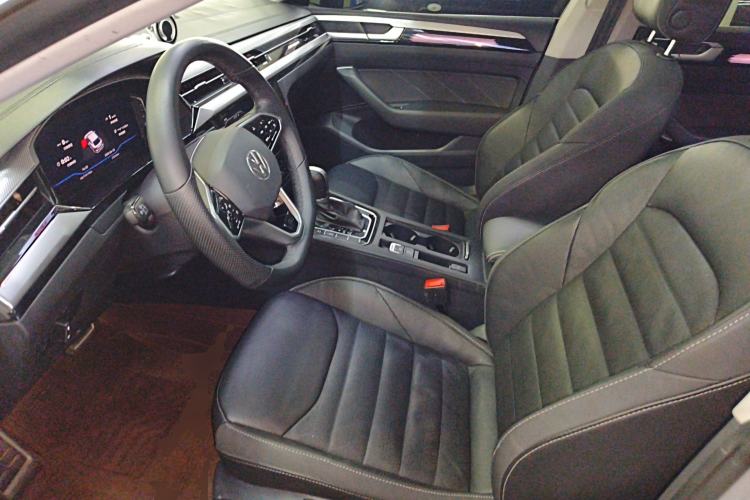 Used Volkswagen FAW-Volkswagen CC 2023 380TSI Striking Edition