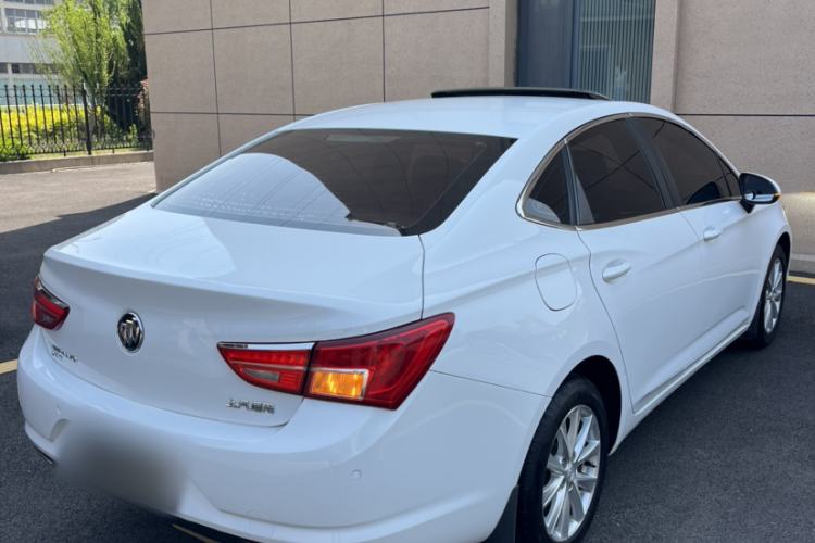 Used Buick Verano 2017 Sedan 20T Dual-Clutch Leading Model
