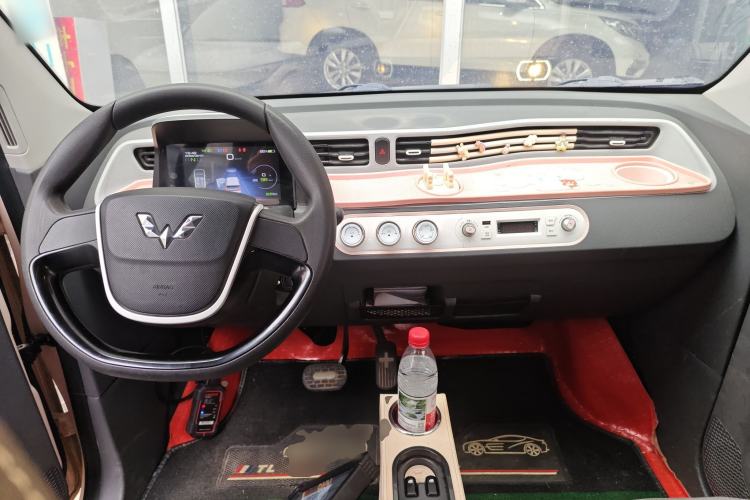 Used Wuling Hongguang MINIEV 2021 Macaron Premium Model – Lithium Iron Phosphate