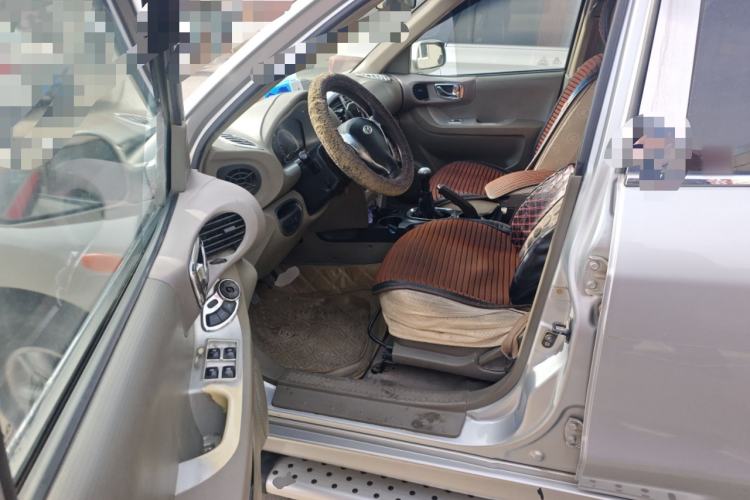 Used Huatai Santa Fe Classic 2012 2.0L Gasoline Manual Luxury Version