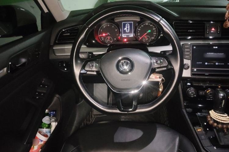 Used Volkswagen Lamando 2017 280TSI DSG Comfort Edition
