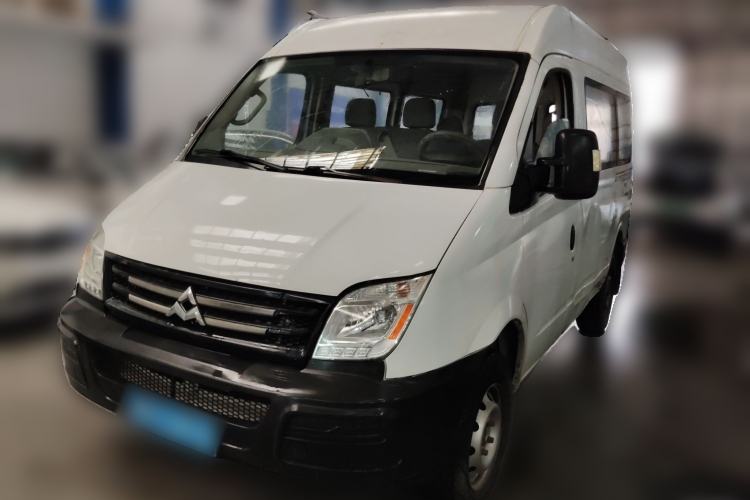 Used SAIC MAXUS Xintu V80 2012 2.5T Mid-Roof Value-Added Logistics Version A
