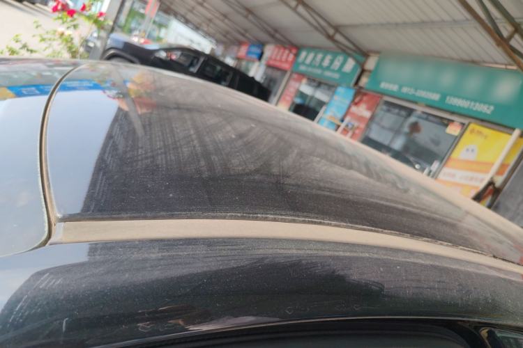 Used Hongqi E-QM5 2022 431 km Charge & Enjoy Edition
