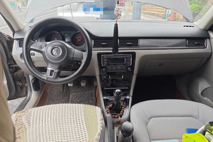 Used Volkswagen Bora 2013 1.6L Manual Fashion Edition
