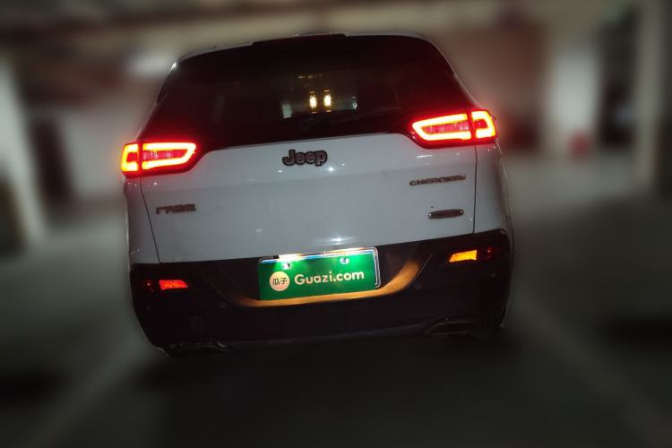 Used Jeep Cherokee 2016 2.4L Leading Edition