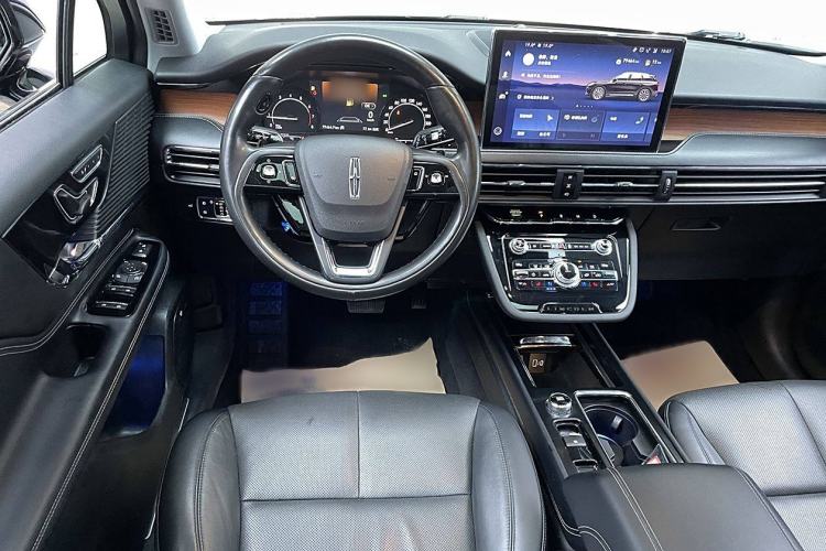 Used Lincoln Corsair 2020 2.0T Two-Wheel Drive Luxury Edition