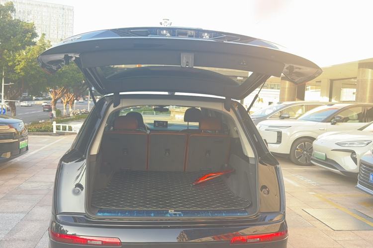 Used Audi Q7 2019 55 TFSI Technology Edition
