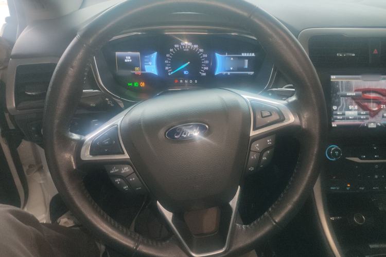 Used Ford Mondeo 2013 2.0L GTDi 200 Luxury Model