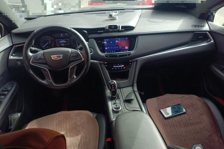 Used Cadillac XT5 2021 2.0T Two-Wheel Drive Luxury Version
