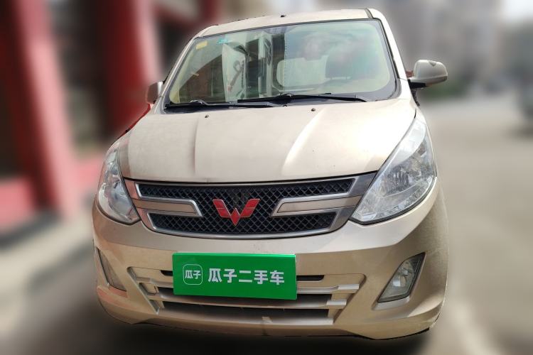 Used Wuling Rongguang V 2018 1.5L Standard Version
