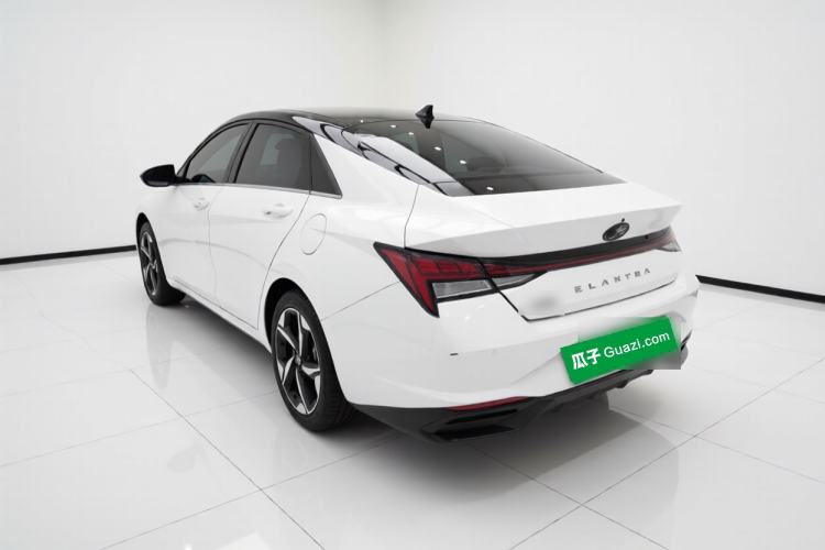 Used Hyundai Elantra 2021 1.5L CVT LUX Prestige Edition