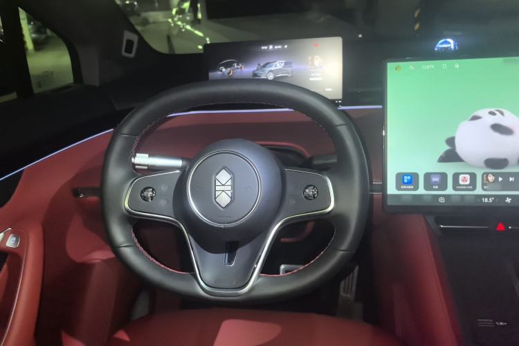 Used Hima Luxeed R7 2026 Model Pure Electric Max+ Steering Wheel