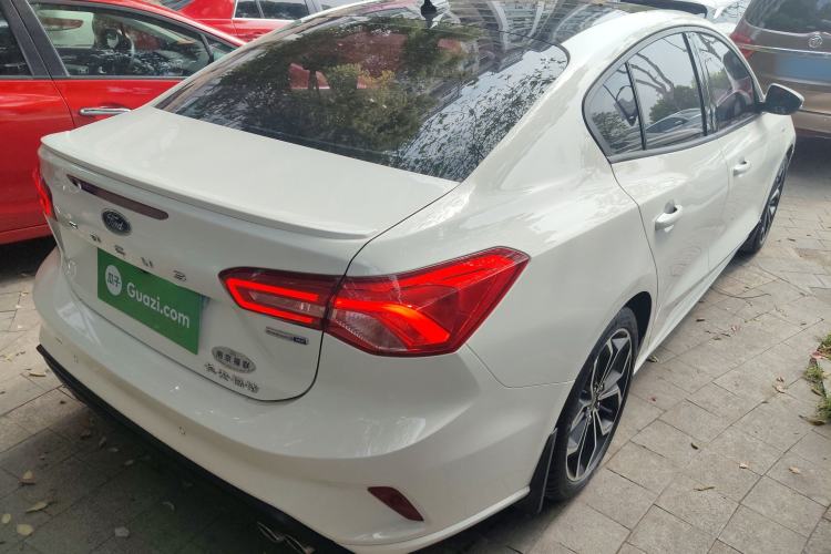 Used Ford Focus 2021 Sedan EcoBoost 180 Automatic ST Line