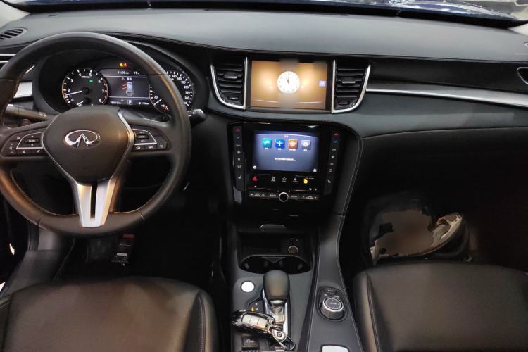 Used Infiniti QX50 2018 2.0T Two-Wheel Drive Fashion Edition Center Console