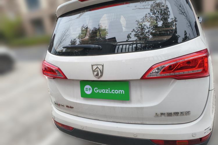 Used Baojun 730 2017 1.5T Manual Fashion Version 7 Seats China V Emission Standard