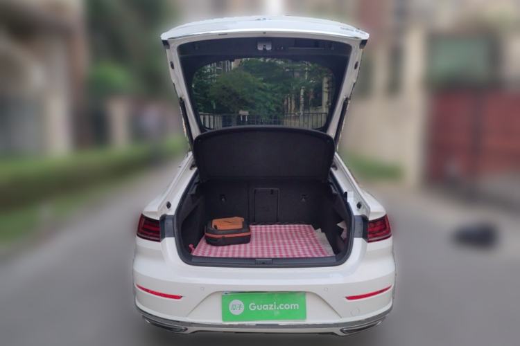 Used Volkswagen FAW-Volkswagen CC 2019 380TSI Yeyan Edition China VI Standard Trunk