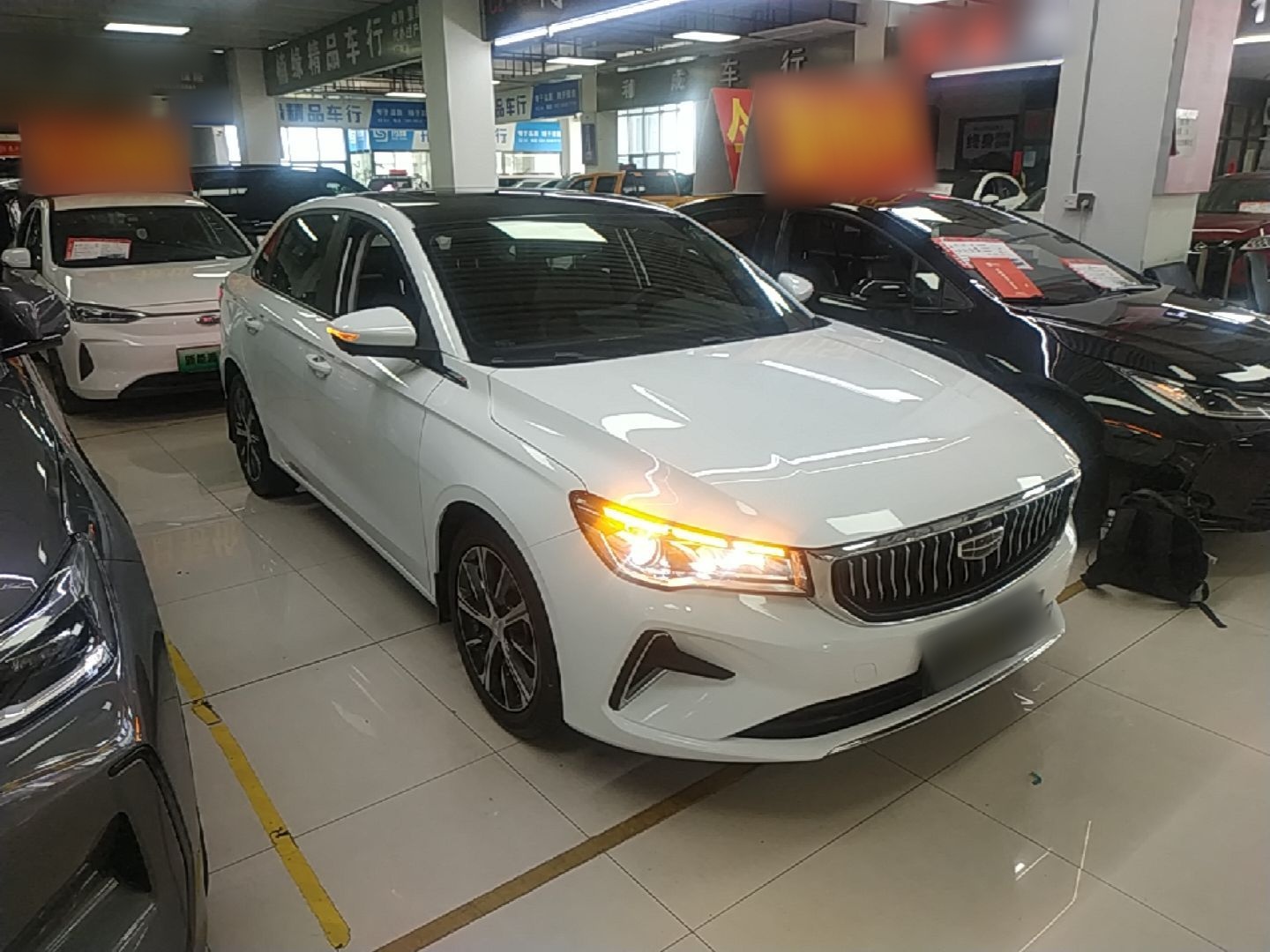 Geely Auto Emgrand 2022 4th Generation 1.5L CVT Luxury Model - Premium — снимка 3