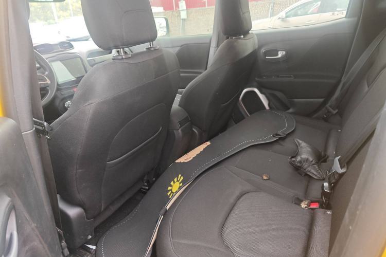 Used Jeep Renegade 2017 180T Automatic High-Energy Version