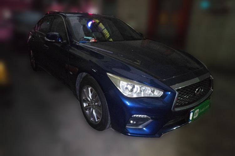 Used Infiniti Q50L 2018 2.0T Comfort Edition China V Standard Front Right 45 Deg