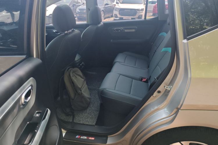 Used AION Y 2024 Younger Star Edition