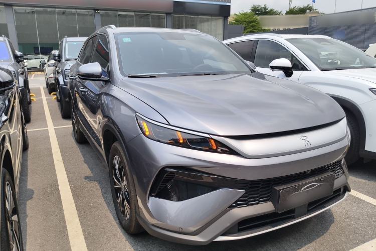 Used BYD Song Pro New Energy 2026 Model DM-i 133KM Progressive Version Front Right 45 Deg