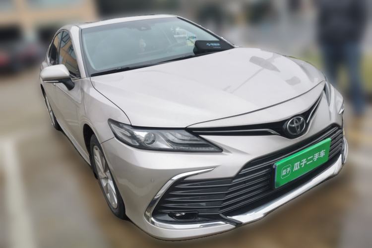 Used Toyota Camry 2023 2.0G Luxury Edition
